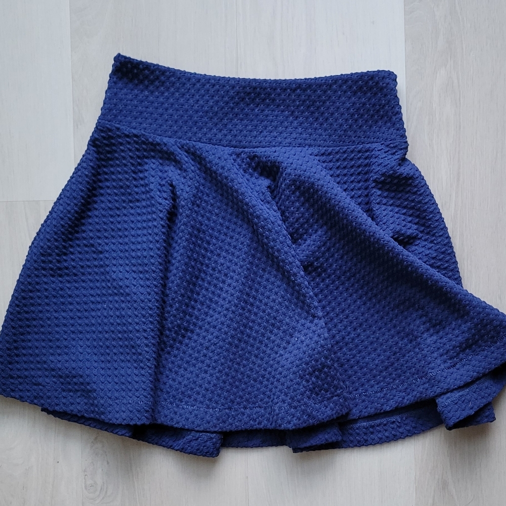 Urban Outfitters textured navy skater skirt, size XS